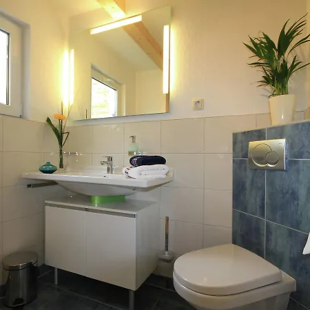 Modern In With Terrace *